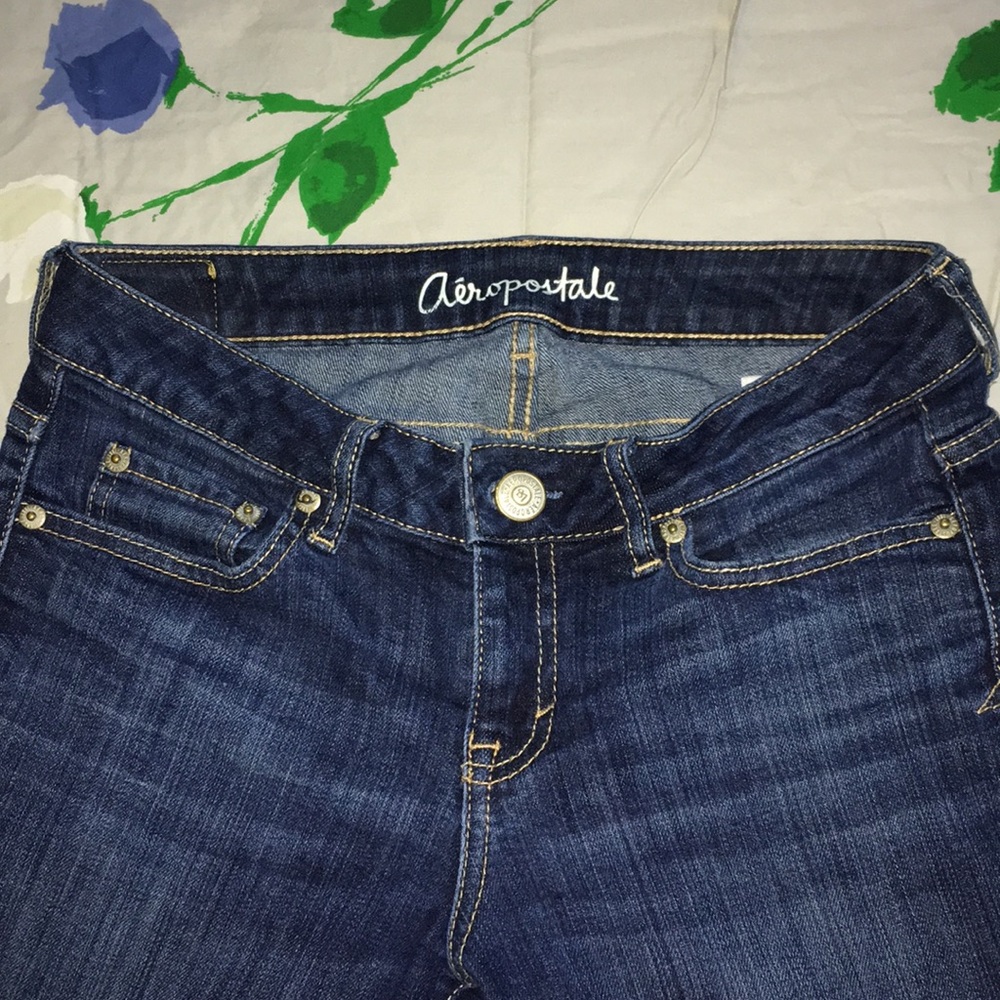 Aeropostale blue jeans